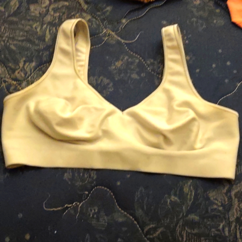 32b bra